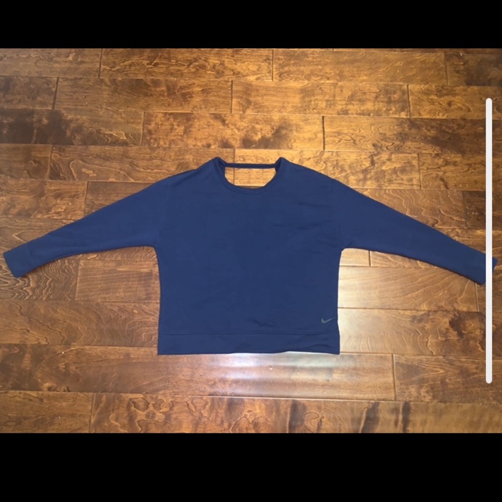 Nike Long Sleeve Sweater